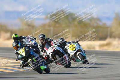 media/Jan-10-2025-CVMA Friday Practice (Fri) [[489e0da257]]/Group 4 and Trackday/Session 5 (Turn 7)/